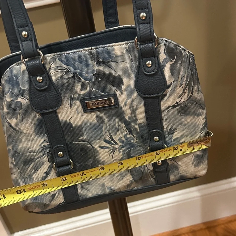 Floral Shoulder Bag in Blue by KOLTOV. - Picture 9 of 9